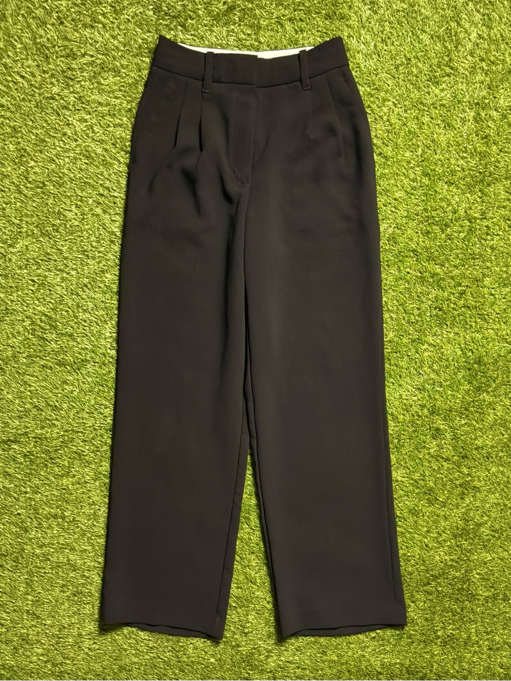 Wilfred Black High-Rise Tailored Pants